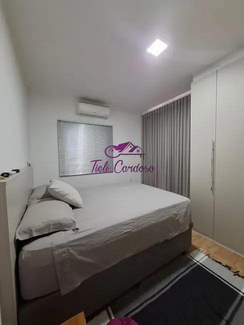 Foto 4 de Casa de Condomínio com 2 quartos à venda, 125m2 em Jardins do Império, Indaiatuba - SP