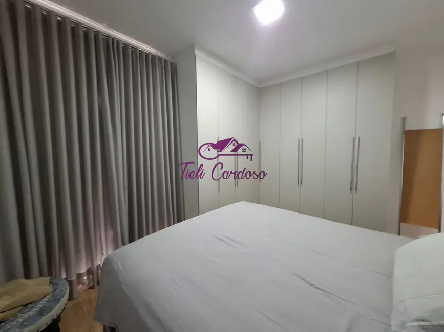 Foto 3 de Casa de Condomínio com 2 quartos à venda, 125m2 em Jardins do Império, Indaiatuba - SP