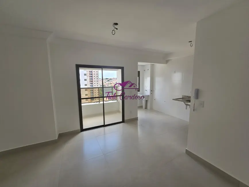 Foto 2 de Apartamento com 2 quartos à venda, 61m2 em Jardim Santiago, Indaiatuba - SP