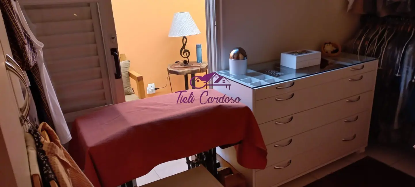 Foto 2 de Casa com 3 quartos à venda, 101m2 em Vila Furlan, Indaiatuba - SP