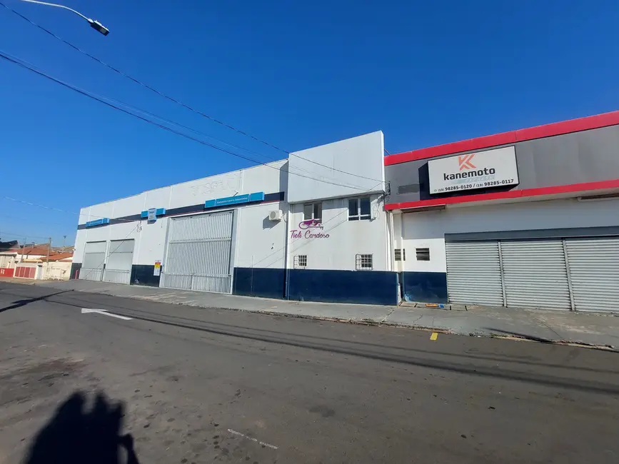 Sala Comercial para alugar, 1150m2 em Vila Vitória I, Indaiatuba - SP - imagem 2 Foto 2 de Sala Comercial para alugar, 1150m2 em Vila Vitória I, Indaiatuba - SP