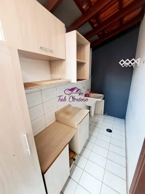 Foto 2 de Casa com 3 quartos à venda, 180m2 em Vila Suíça, Indaiatuba - SP