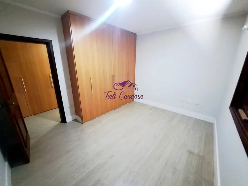 Foto 7 de Casa com 3 quartos à venda, 180m2 em Vila Suíça, Indaiatuba - SP