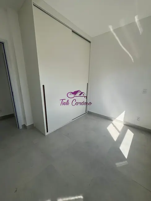 Apartamento com 3 quartos para alugar, 74m2 em Jardim Santiago, Indaiatuba - SP - imagem 2 Foto 2 de Apartamento com 3 quartos para alugar, 74m2 em Jardim Santiago, Indaiatuba - SP