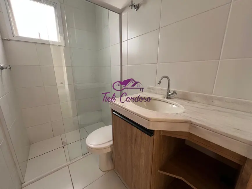Foto 2 de Apartamento com 2 quartos para alugar, 74m2 em Vila São José, Indaiatuba - SP