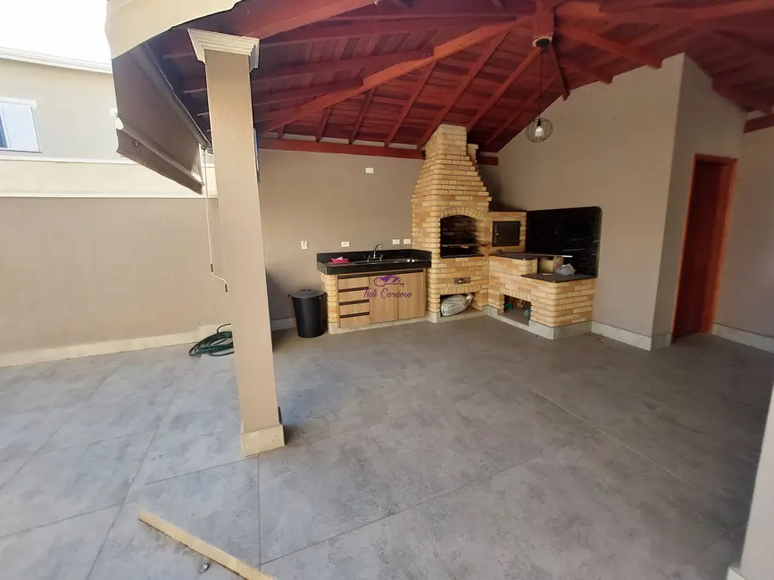 Foto 2 de Casa de Condomínio com 3 quartos à venda, 140m2 em Parque Residencial Indaiá, Indaiatuba - SP