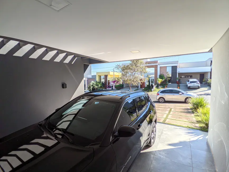 Casa de Condomínio com 3 quartos à venda, 150m2 em Jardim Residencial Viena, Indaiatuba - SP - imagem 3 Foto 3 de Casa de Condomínio com 3 quartos à venda, 150m2 em Jardim Residencial Viena, Indaiatuba - SP