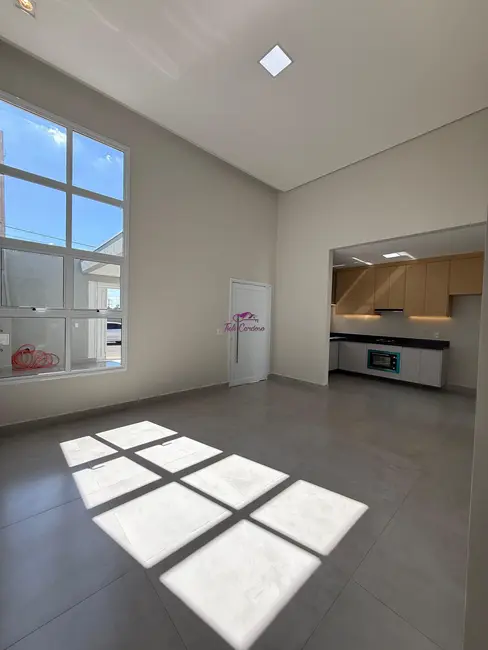 Foto 2 de Casa com 3 quartos à venda, 104m2 em Indaiatuba - SP