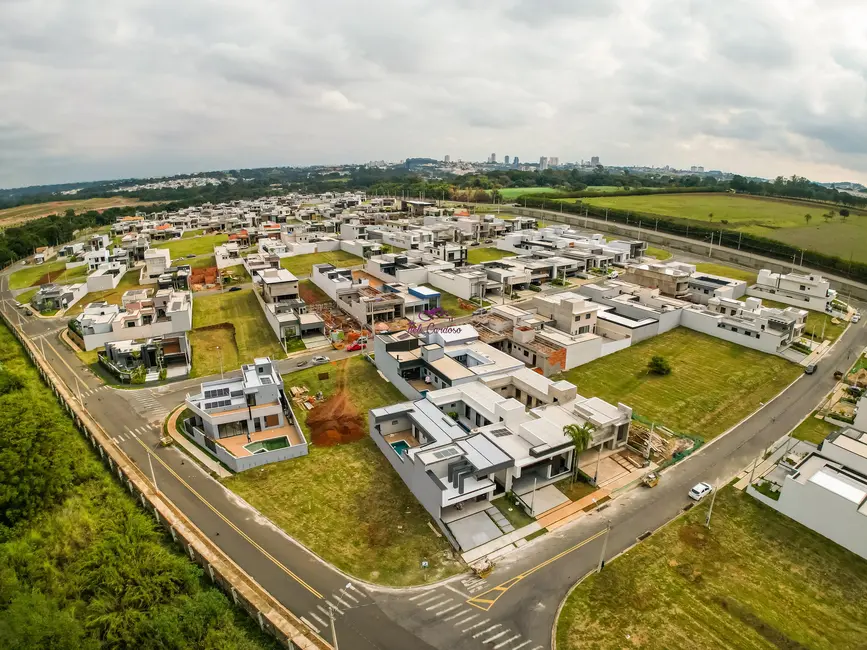 Foto 2 de Casa de Condomínio com 3 quartos à venda, 210m2 em Indaiatuba - SP