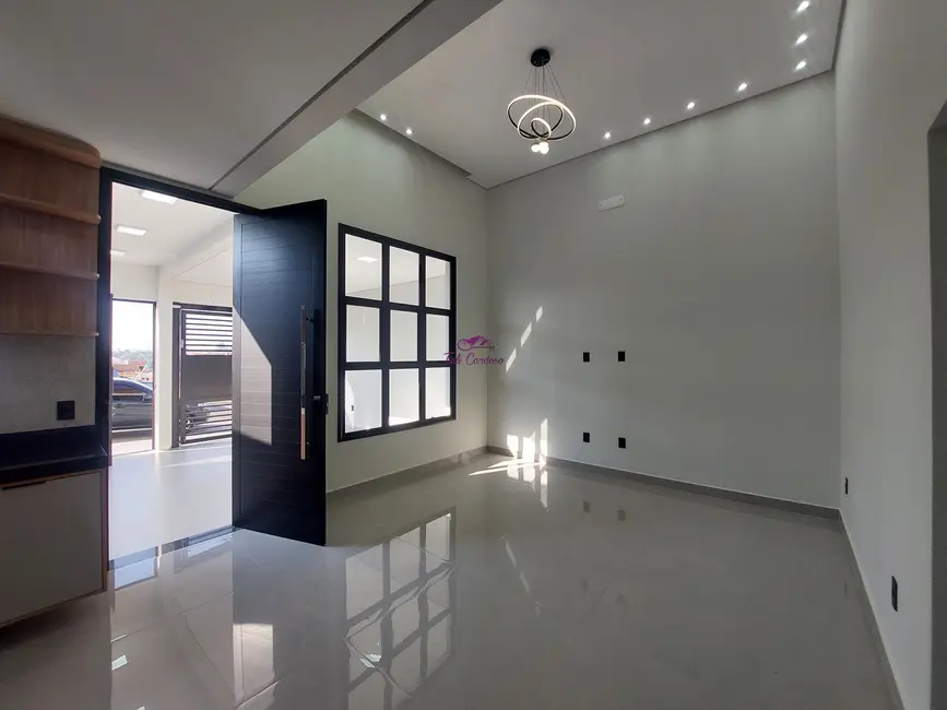 Foto 1 de Casa com 3 quartos à venda, 116m2 em Indaiatuba - SP