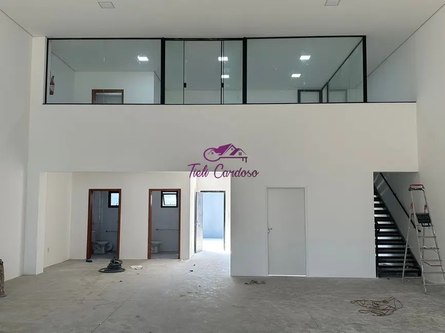 Armazém / Galpão para alugar, 200m2 em Jardim Belo Horizonte, Indaiatuba - SP - imagem 4 Foto 4 de Armazém / Galpão para alugar, 200m2 em Jardim Belo Horizonte, Indaiatuba - SP