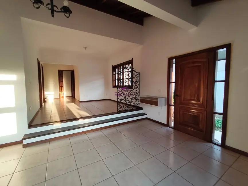 Casa com 4 quartos à venda e para alugar, 180m2 em Vila Suíça, Indaiatuba - SP - imagem 5 Foto 5 de Casa com 4 quartos à venda e para alugar, 180m2 em Vila Suíça, Indaiatuba - SP