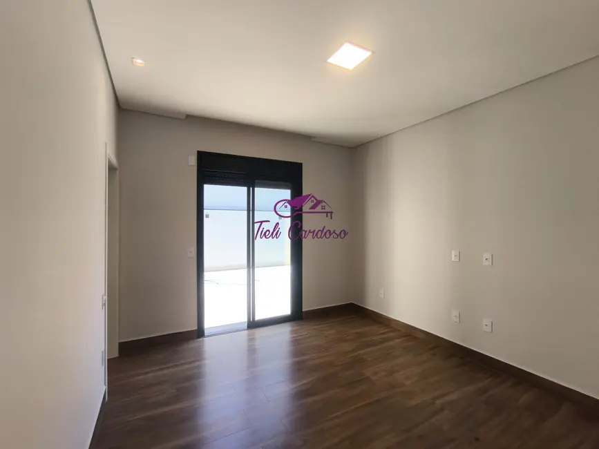 Foto 9 de Casa de Condomínio com 3 quartos à venda, 210m2 em Indaiatuba - SP