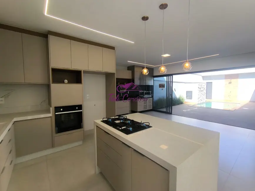 Foto 3 de Casa de Condomínio com 3 quartos à venda, 198m2 em Indaiatuba - SP