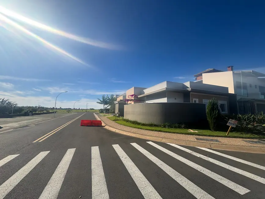 Foto 3 de Casa de Condomínio com 4 quartos à venda, 178m2 em Jardim Residencial Dona Lucilla, Indaiatuba - SP