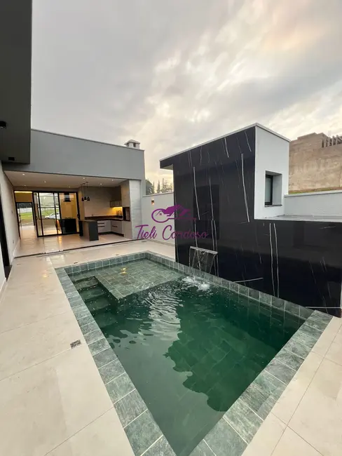Foto 1 de Casa de Condomínio com 3 quartos à venda, 360m2 em Indaiatuba - SP