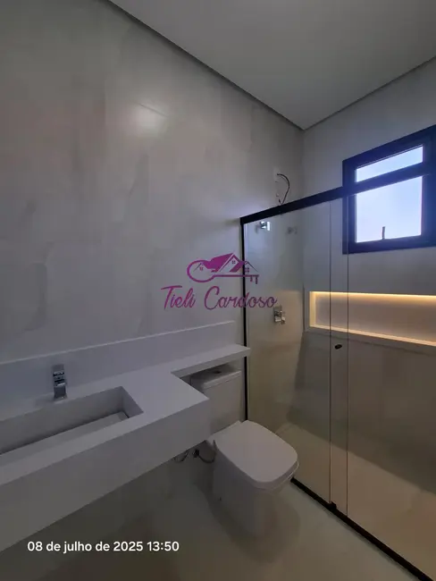 Casa de Condomínio com 3 quartos à venda, 192m2 em Indaiatuba - SP - imagem 2 Foto 2 de Casa de Condomínio com 3 quartos à venda, 192m2 em Indaiatuba - SP