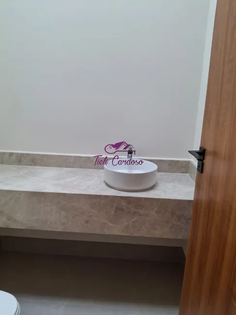 Casa de Condomínio com 3 quartos à venda, 205m2 em Indaiatuba - SP - imagem 5 Foto 5 de Casa de Condomínio com 3 quartos à venda, 205m2 em Indaiatuba - SP