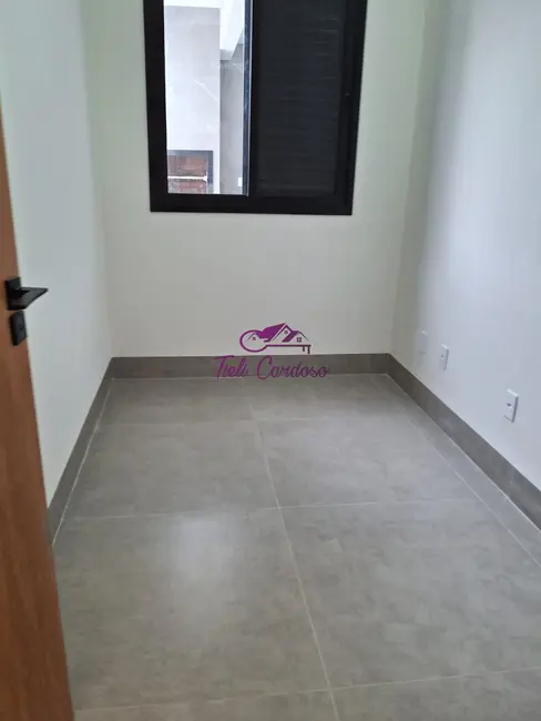 Casa de Condomínio com 3 quartos à venda, 205m2 em Indaiatuba - SP - imagem 6 Foto 6 de Casa de Condomínio com 3 quartos à venda, 205m2 em Indaiatuba - SP