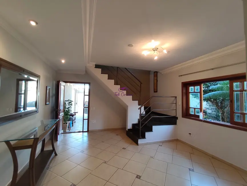 Foto 6 de Casa com 3 quartos à venda e para alugar, 180m2 em Jardim Regina, Indaiatuba - SP