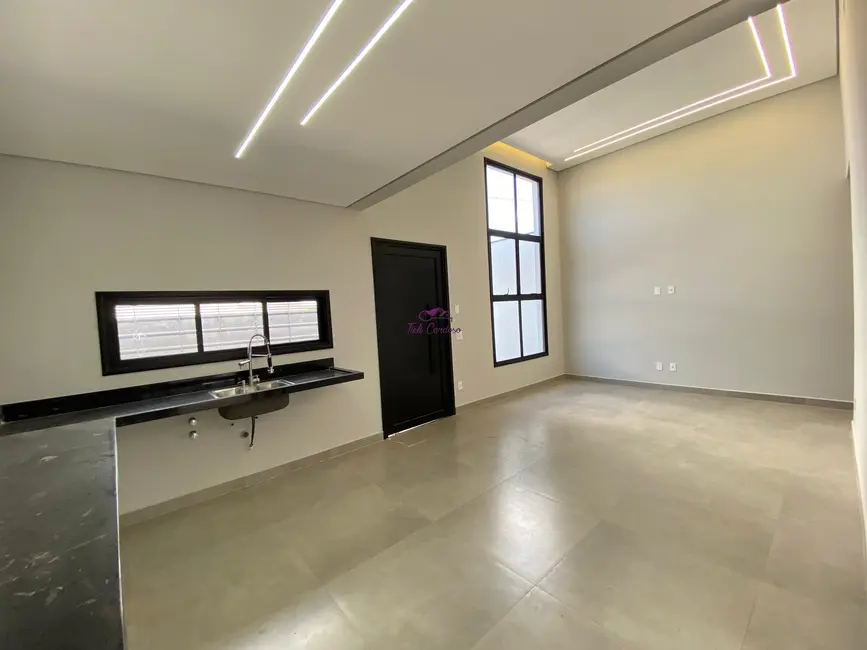Foto 1 de Casa com 3 quartos à venda, 135m2 em Parque Residencial Sabiás, Indaiatuba - SP