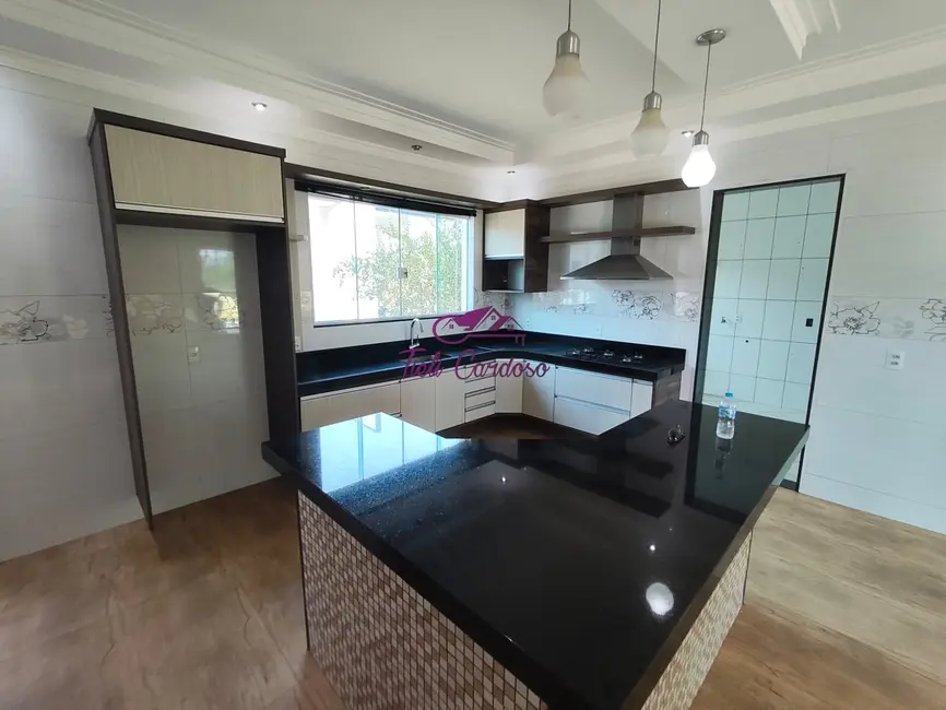 Foto 5 de Casa de Condomínio com 3 quartos para alugar, 283m2 em Vila Romão, Salto - SP