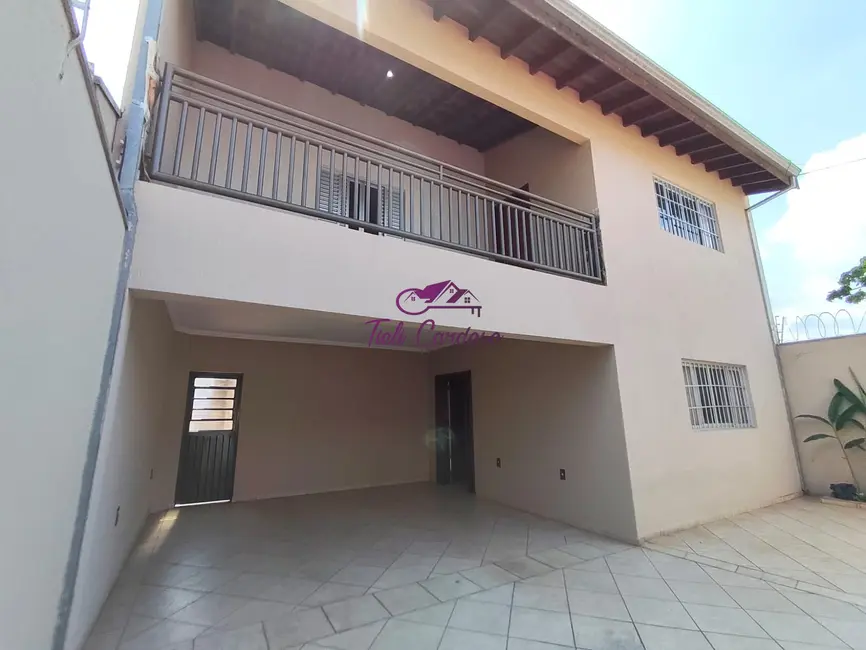 Foto 1 de Casa com 3 quartos para alugar, 230m2 em Jardim Regina, Indaiatuba - SP