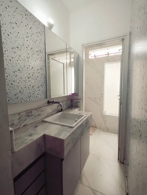 Foto 6 de Casa com 2 quartos para alugar, 90m2 em Jardim do Valle II, Indaiatuba - SP