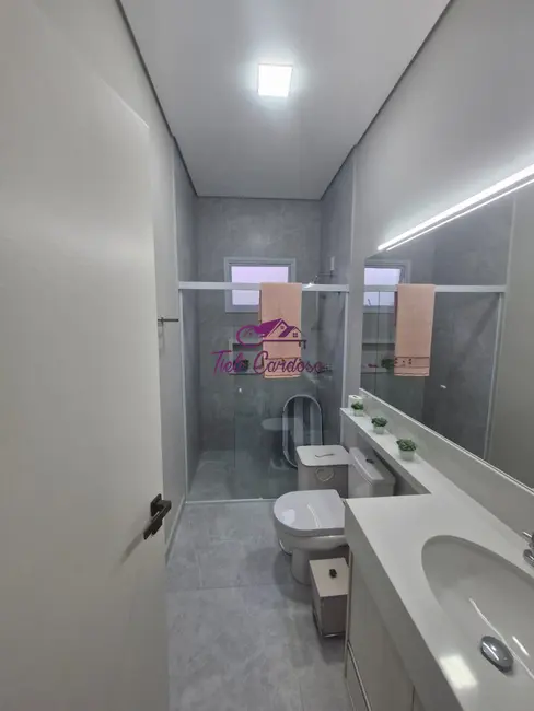 Foto 6 de Casa com 3 quartos para alugar, 140m2 em Jardim Mantova, Indaiatuba - SP