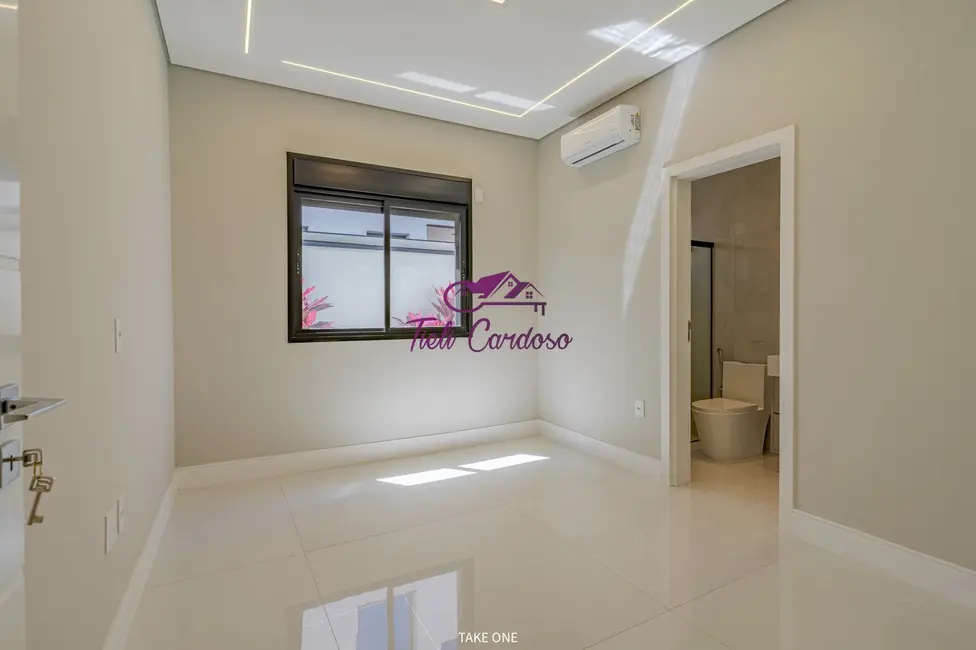 Casa de Condomínio com 4 quartos à venda, 261m2 em Jardim Cidade Jardim, Indaiatuba - SP - imagem 7 Foto 7 de Casa de Condomínio com 4 quartos à venda, 261m2 em Jardim Cidade Jardim, Indaiatuba - SP