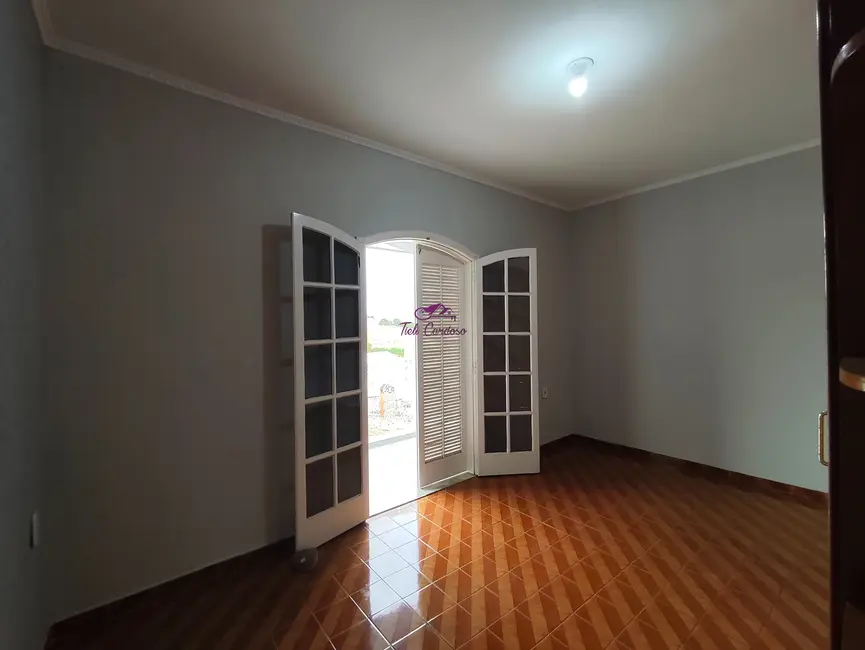 Foto 8 de Casa com 3 quartos para alugar, 160m2 em Vila Rubens, Indaiatuba - SP