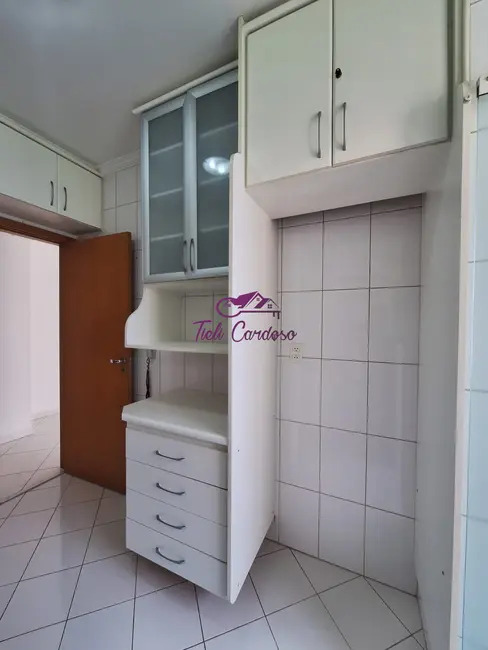 Foto 4 de Apartamento com 3 quartos para alugar, 87m2 em Vila Sfeir, Indaiatuba - SP