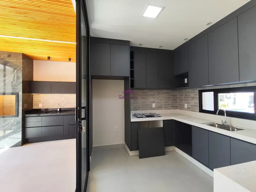 Foto 4 de Casa de Condomínio com 3 quartos à venda, 236m2 em Jardim Mantova, Indaiatuba - SP