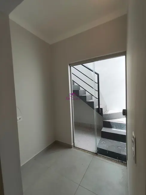Foto 6 de Casa com 3 quartos à venda e para alugar, 228m2 em Jardim Regina, Indaiatuba - SP