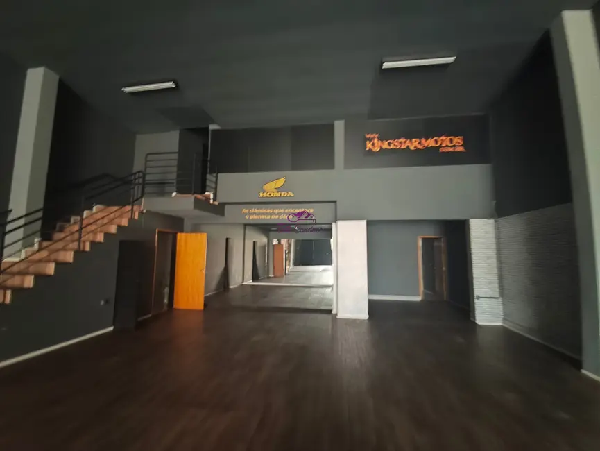 Foto 2 de Armazém / Galpão para alugar, 369m2 em Vila Vitória I, Indaiatuba - SP