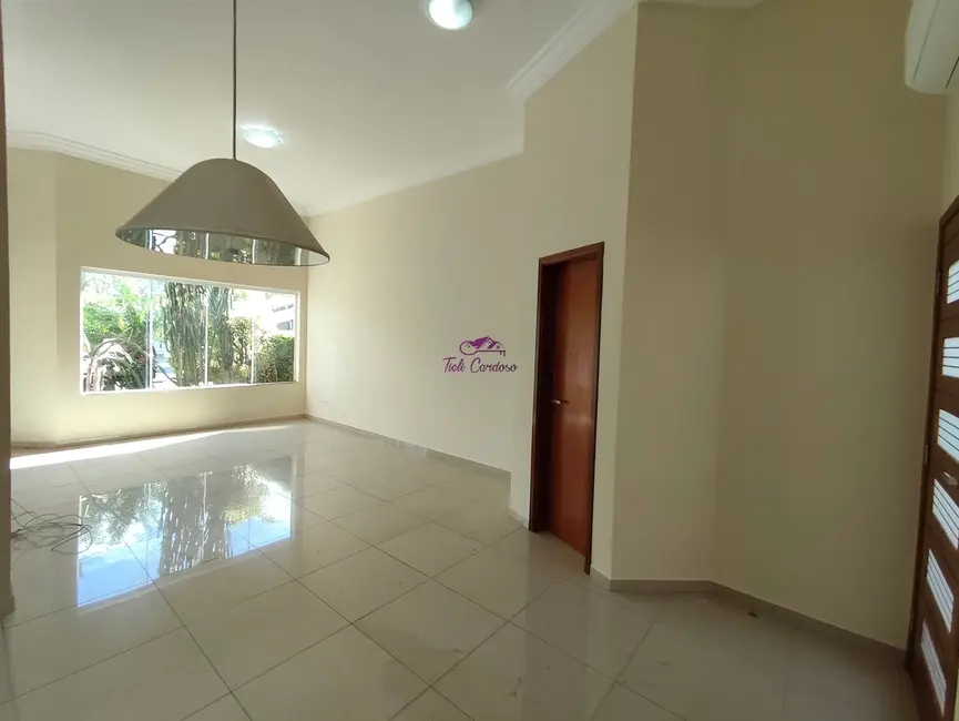 Foto 4 de Casa com 3 quartos à venda e para alugar, 183m2 em Vila Residencial Green Park, Indaiatuba - SP