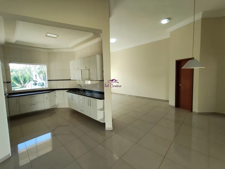 Foto 6 de Casa com 3 quartos à venda e para alugar, 183m2 em Vila Residencial Green Park, Indaiatuba - SP