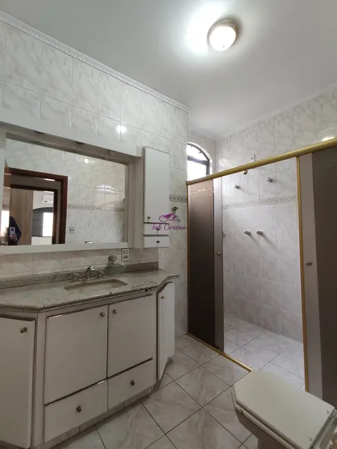 Foto 7 de Casa com 3 quartos para alugar, 260m2 em Jardim Cristina, Indaiatuba - SP