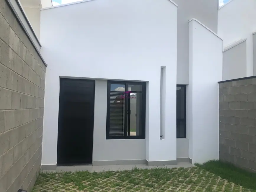 Foto 2 de Casa com 2 quartos para alugar, 60m2 em Jardim Residencial Veneza, Indaiatuba - SP