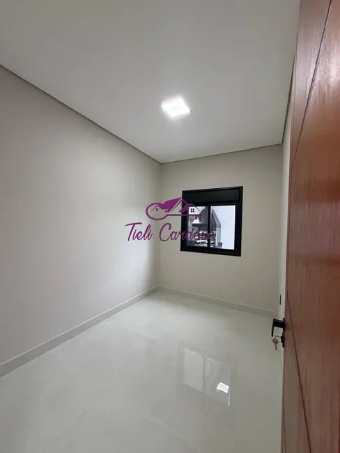 Foto 9 de Casa com 3 quartos à venda, 110m2 em Indaiatuba - SP