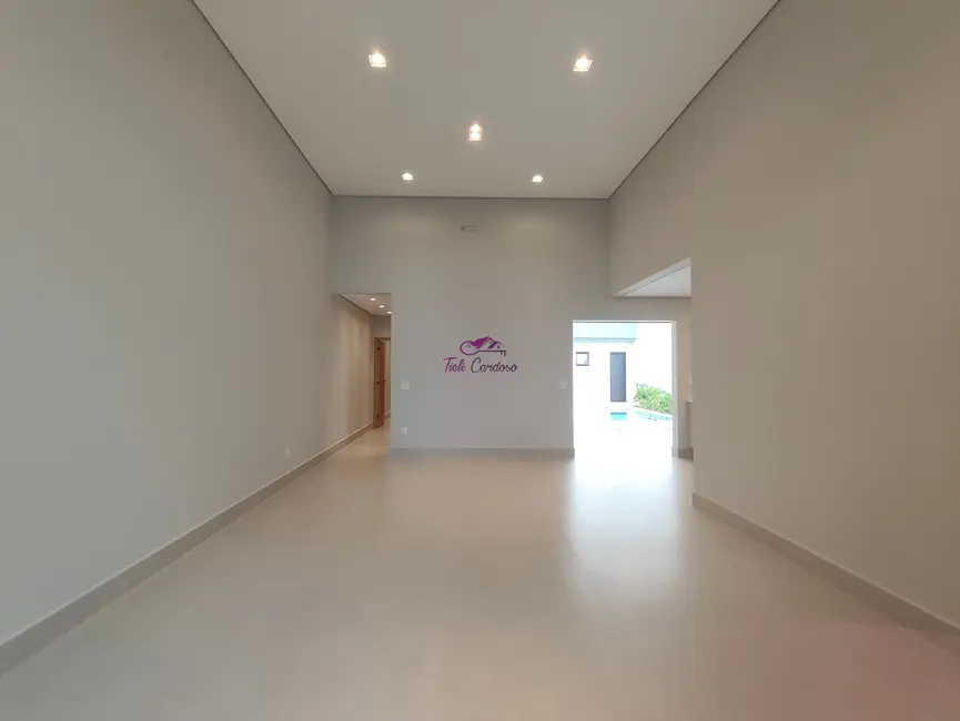 Foto 2 de Casa de Condomínio com 3 quartos à venda, 209m2 em Indaiatuba - SP