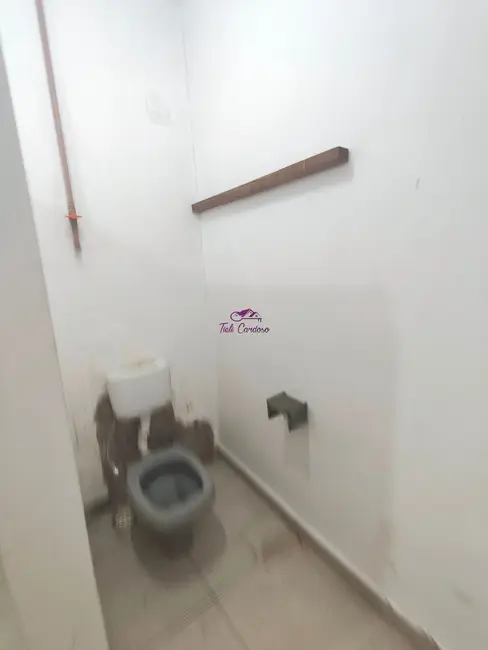 Sala Comercial com 3 quartos para alugar, 250m2 em Jardim Rossignatti, Indaiatuba - SP - imagem 8 Foto 8 de Sala Comercial com 3 quartos para alugar, 250m2 em Jardim Rossignatti, Indaiatuba - SP