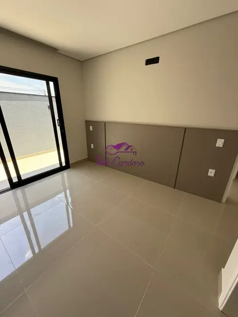 Foto 3 de Casa com 3 quartos à venda, 126m2 em Indaiatuba - SP