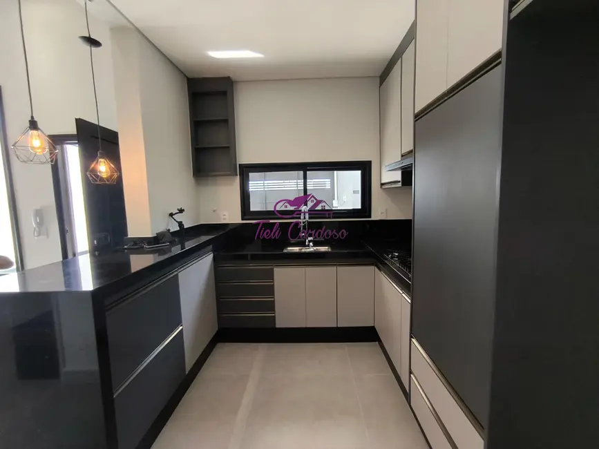 Foto 4 de Casa com 3 quartos à venda, 104m2 em Indaiatuba - SP