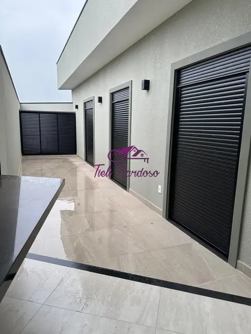 Foto 3 de Casa de Condomínio com 3 quartos à venda, 150m2 em Vila Sfeir, Indaiatuba - SP