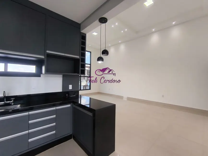 Foto 3 de Casa de Condomínio com 3 quartos à venda, 192m2 em Jardim Regente, Indaiatuba - SP