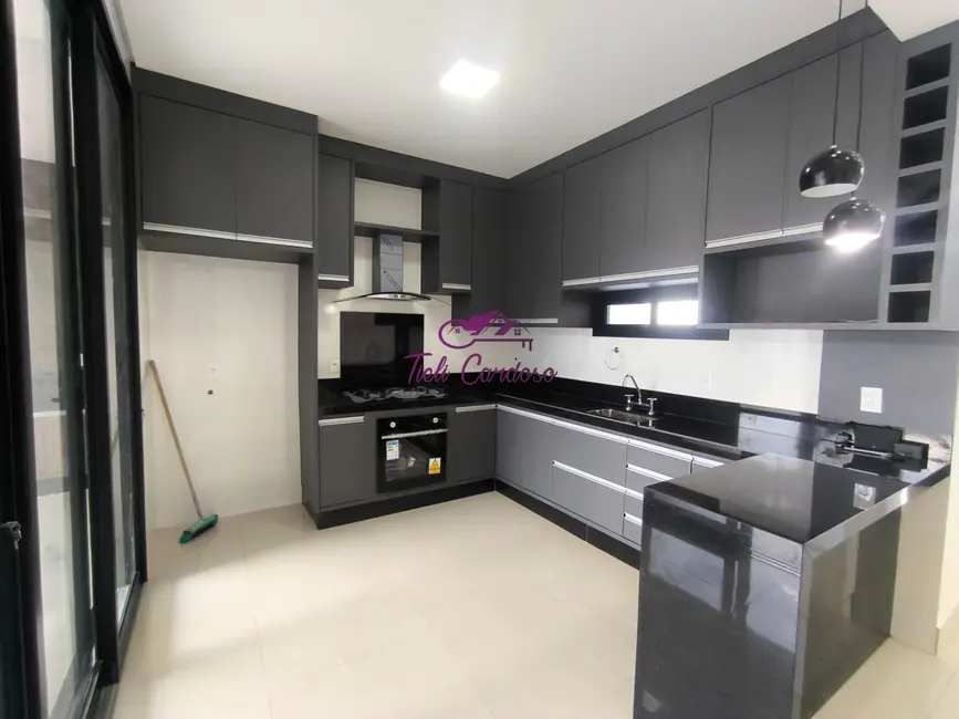 Foto 2 de Casa de Condomínio com 3 quartos à venda, 192m2 em Jardim Regente, Indaiatuba - SP