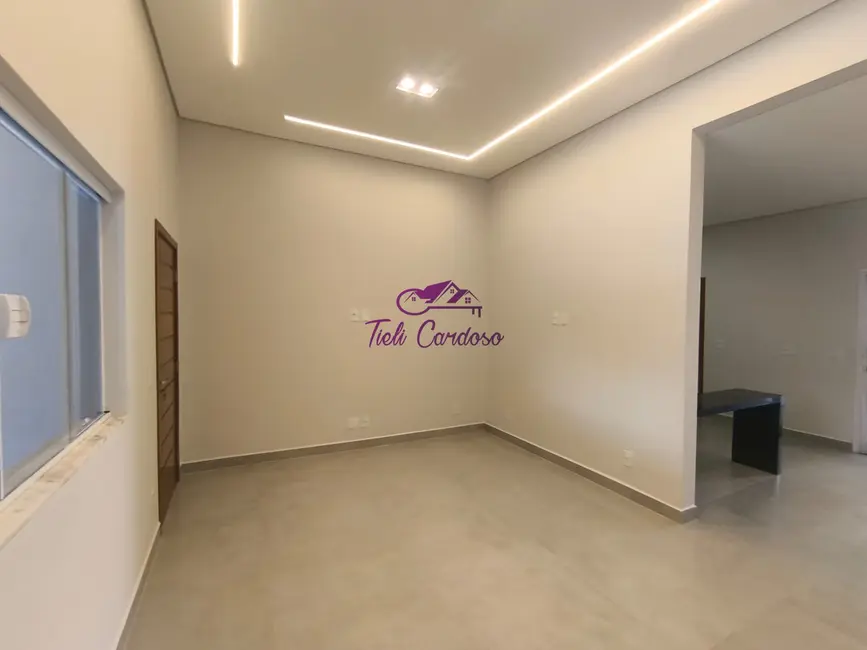 Foto 2 de Casa com 3 quartos à venda, 114m2 em Jardim Pau Preto, Indaiatuba - SP