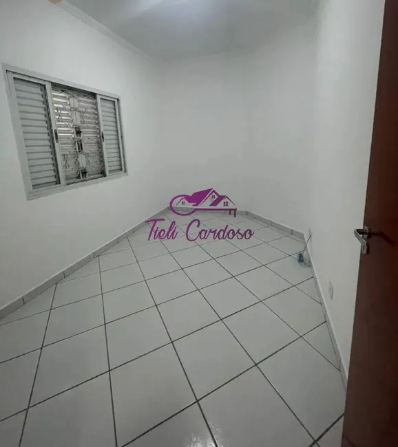 Foto 8 de Casa com 3 quartos para alugar, 181m2 em Vila Vitória II, Indaiatuba - SP