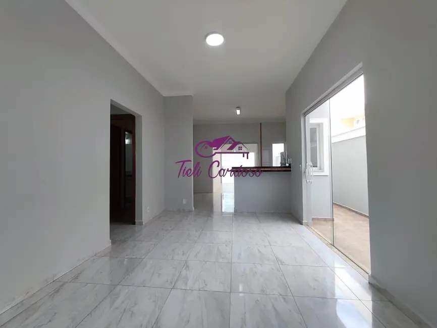 Casa de Condomínio com 3 quartos à venda, 162m2 em Jardim Residencial Alto de Itaici, Indaiatuba - SP - imagem 5 Foto 5 de Casa de Condomínio com 3 quartos à venda, 162m2 em Jardim Residencial Alto de Itaici, Indaiatuba - SP